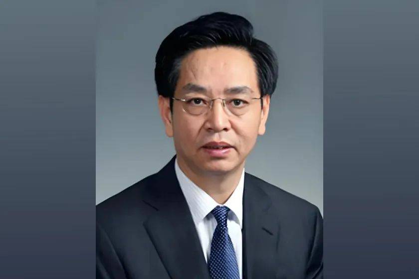 皇冠信用網哪里申请_《国企要参》重点舆情丨2025年第33周反腐重点舆情概览