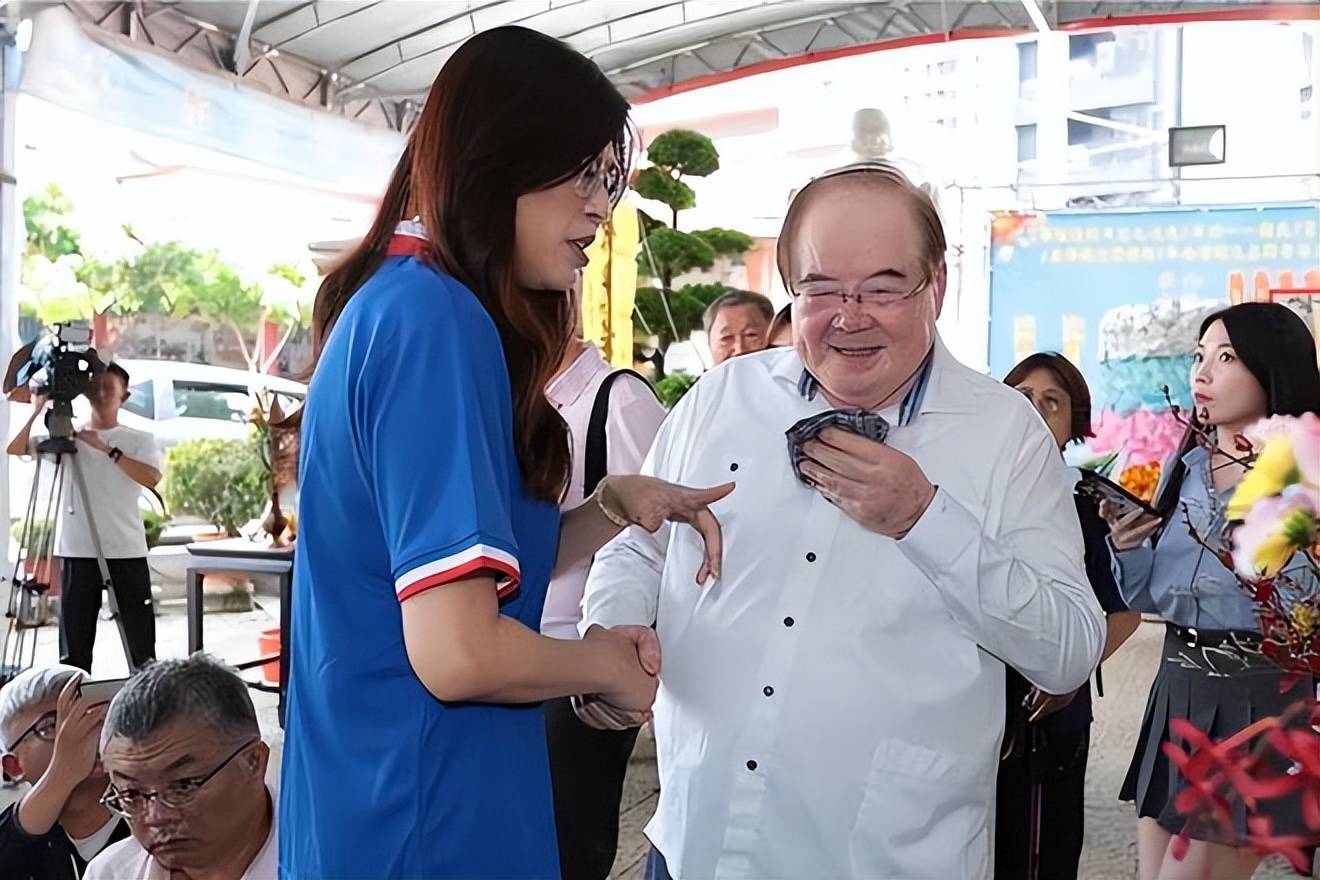 皇冠信用網最高占成_国民党爆发“大地震”皇冠信用網最高占成，朱立伦将率211人集体辞职，剑指郑丽文？