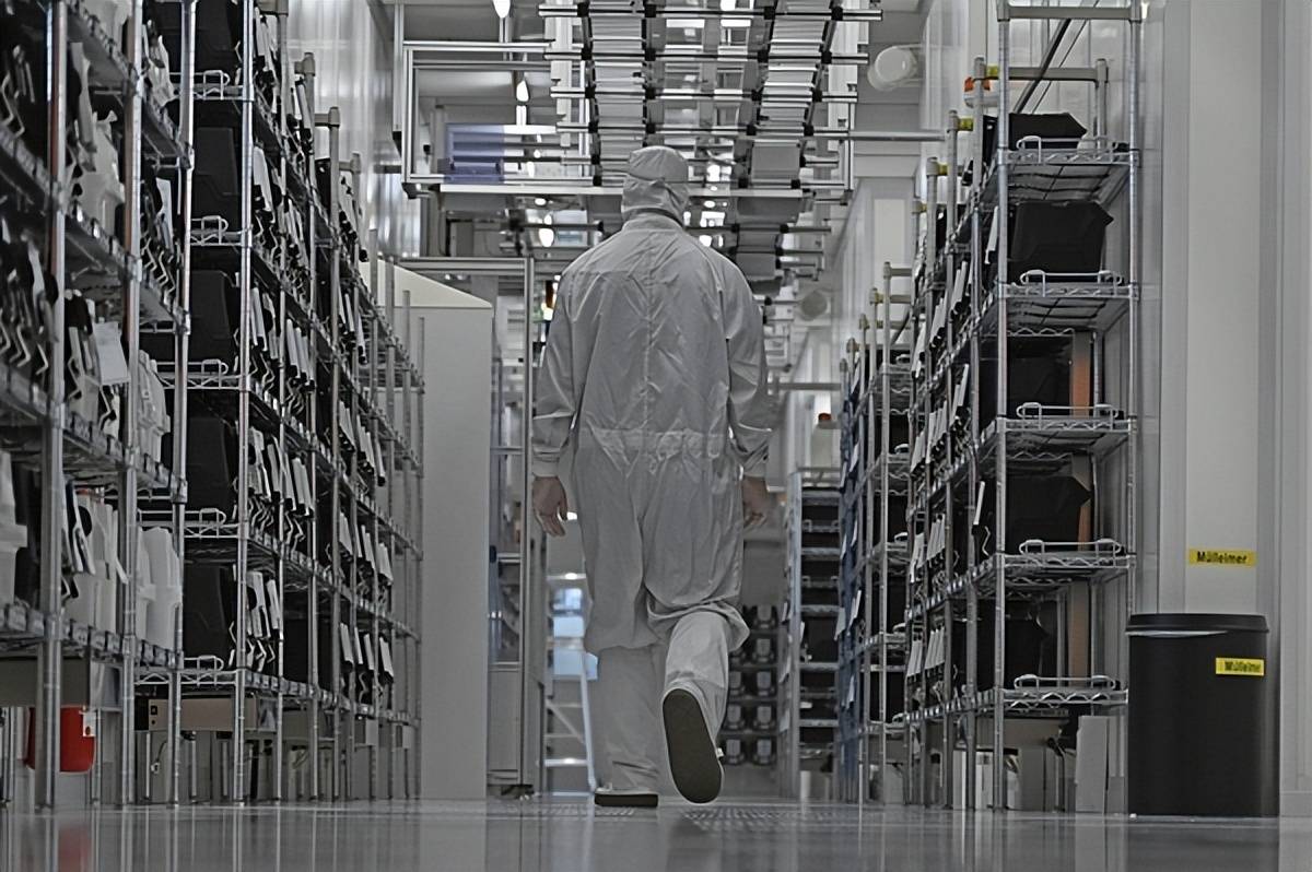 皇冠信用盘网址_闻泰科技给荷兰下“死令”皇冠信用盘网址，提出恢复前CEO职务！做不到的话，安世半导体别想从中国出口