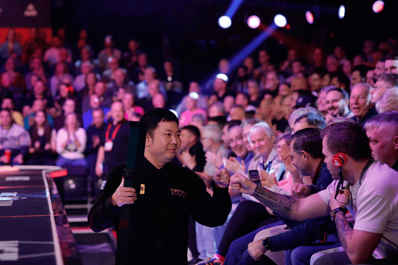 皇冠信用網代理如何注册_斯诺克英锦赛：丁俊晖险胜对手晋级八强 赵心童出局