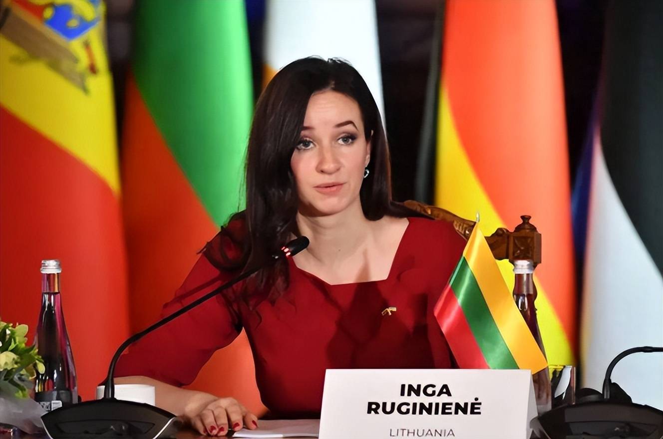 怎么弄皇冠信用盘_经济崩了怎么弄皇冠信用盘，盟友全跑了，和华决裂的欧洲小国，现在急盼中国伸手？